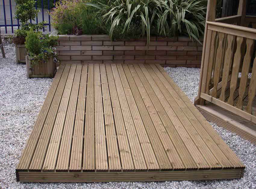 Wooden Decking Fitters Stirling